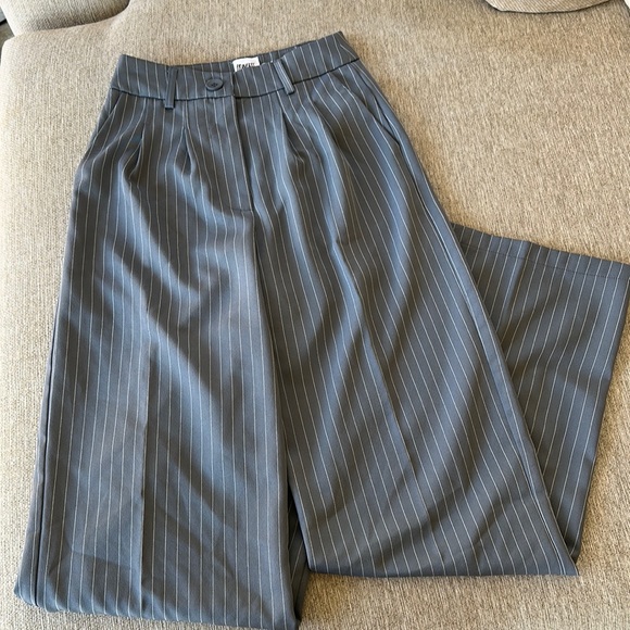 Princess Polly Pinstriped Pants - Picture 1 of 2
